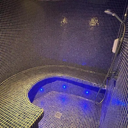 Royale